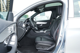   2022款奔驰GLC 260 L 4MATIC 动感型 改款
