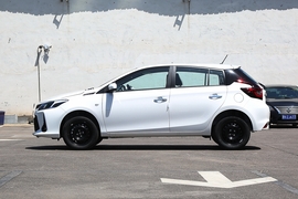   2022款丰田威驰FS 1.5L 20周年纪念版