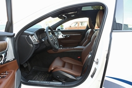   2022款沃尔沃V90 Cross Country B5 AWD 智远版