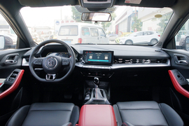   2022款名爵5 180DVVT CVT青春豪华版