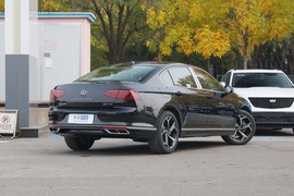   2023款大众迈腾 200万辆纪念版 280TSI DSG领先型