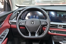   2022款长安CS75 PLUS 经典版 1.5T 自动先锋型