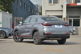   2023款长安CS85 COUPE 1.5T DCT尊贵型