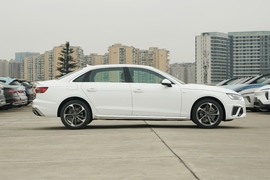   2023款奥迪A4L 40 TFSI 时尚动感型