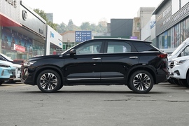   2023款奔腾T77 1.5T 自动豪华型