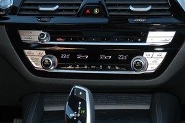   2023款宝马530Li 领先型 M运动套装