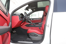   2023款保时捷 Cayenne S 2.9T 铂金版