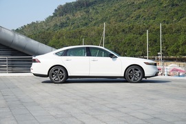   2023款广汽本田雅阁 e:PHEV 顶配