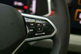   2023款大众途岳 330TSI 四驱月尊版