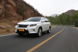   2013款雷克萨斯RX350尊贵版试驾