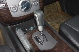 2014款荣威W5 1.8T 4WD自动豪域特装版