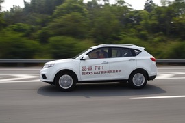   2014款陆风X5 2.0T 8AT试驾