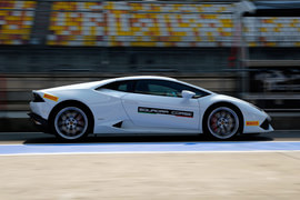   2014款兰博基尼Huracan LP610-4试驾实拍