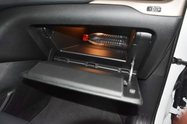   2014款Jeep自由光2.4L都市版