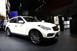   2014款国产英菲尼迪QX50车展解读