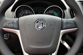   2015款MG GT 1.5T自动豪华版