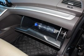  2013款本田CR-V 2.0L 四驱经典版