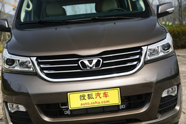   2015款华颂7 2.0T自动旗舰型试驾实拍