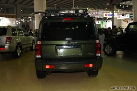   吉普指挥官广州车展实拍