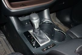   2015款丰田汉兰达3.5L 四驱 7座至尊版