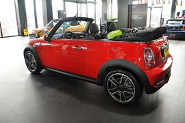 2011款MINI COOPER S CABRIO