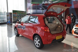   2010款长城凌傲1.3L手动豪华版