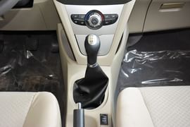   2014款力帆530 1.5L手动标准型