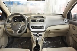   2014款力帆530 1.5L手动标准型