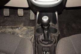   2012款长安奔奔mini 1.0L手动亲情版