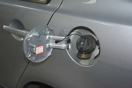   2013款三菱风迪思1.8L自动旗舰型 国V