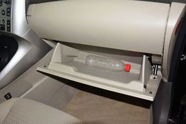   2014款丰田逸致180G CVT舒适版到店实拍