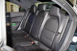   2015款奔驰CLA200