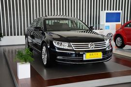   2015款大众辉腾3.0L精英定制型