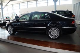  2015款大众辉腾3.0L精英定制型