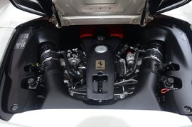   2015款法拉利488 Spider