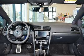   2016款大众高尔夫R 旅行版 2.0TSI
