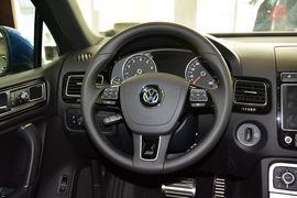   2016款大众途锐3.0TSI R-Line