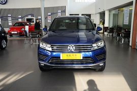   2016款大众途锐3.0TSI R-Line