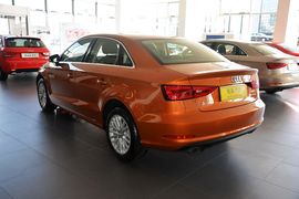   2014款奥迪A3 Limousine 35TFSI进取型