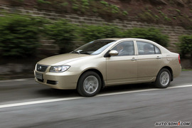   2010款力帆620CVT精钻版重庆试驾
