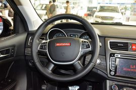   2016款哈弗H8 2.0T两驱舒适型