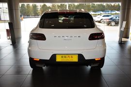 2016款保时捷Macan 2.0T