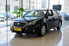   2016款奔腾B90 1.8T自动豪华型十周年纪念版