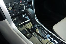   2016款奔腾B90 1.8T自动豪华型十周年纪念版