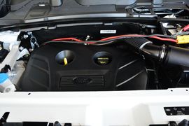  2016款奇瑞路虎发现神行2.0T SE
