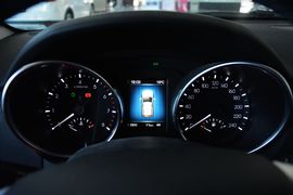   2015款哈弗H8 2.0T四驱豪华型
