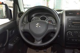   2015款铃木吉姆尼1.3 MT JLX
