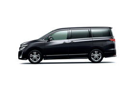  2011款日产ELGRAND