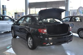 2011款一汽丰田卡罗拉2.0L GLX手动版