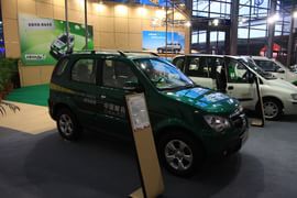   众泰5008 EV电动车实拍